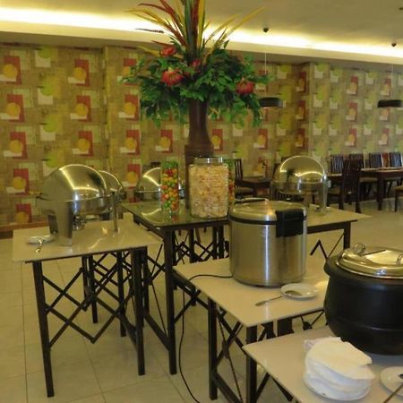 Insumo Palace Hotels & Resorts Kediri  Exterior foto