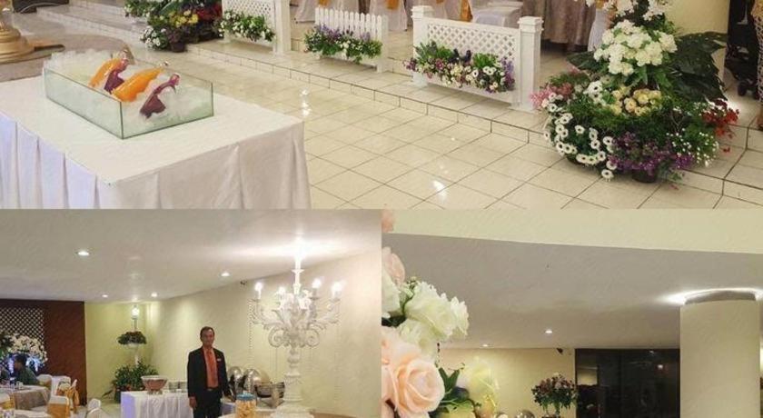 Insumo Palace Hotels & Resorts Kediri  Exterior foto